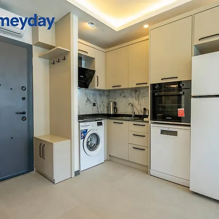Whitestone Homes * 안탈리아