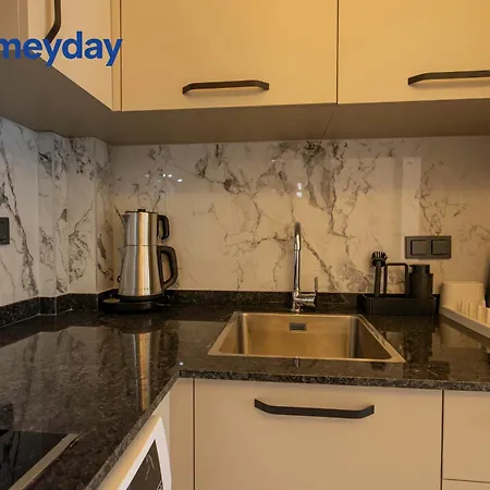 Whitestone Homes 아파트 *