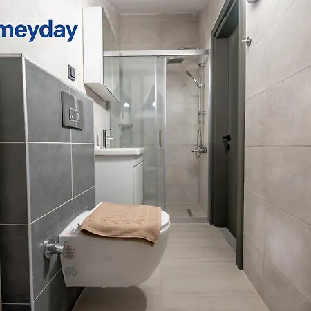 Whitestone Homes 아파트 *