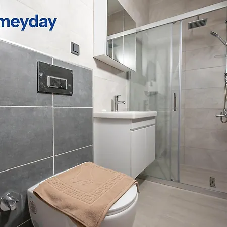 아파트 Whitestone Homes 안탈리아